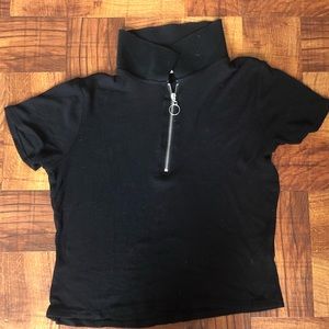 Erick black crop top